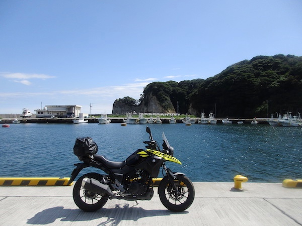 茨城県から福島県に入る。ここは鵜ノ子岬。東北太平洋岸の最南端になる