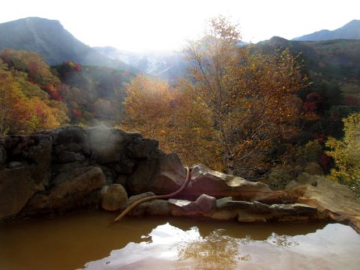 「稜雲閣」の露天風呂