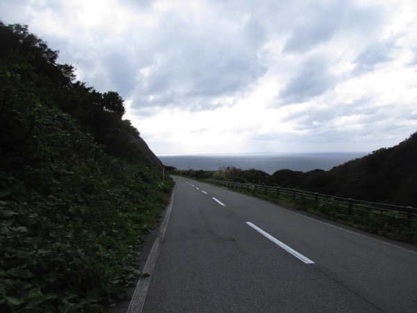 男鹿半島一周道路から見る日本海