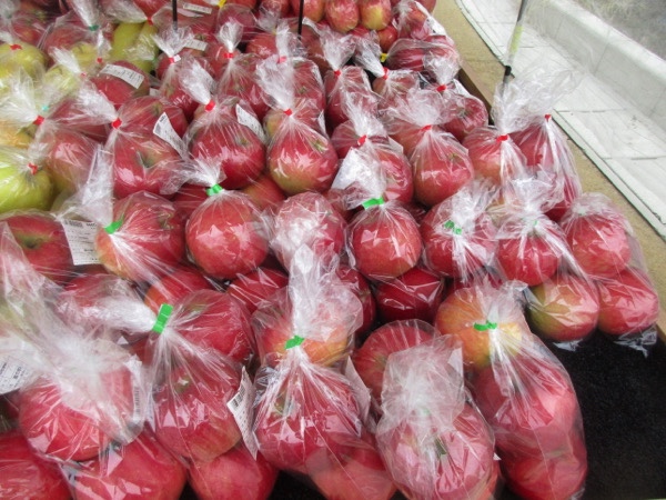 道の駅「あさひまち」で売られているリンゴ