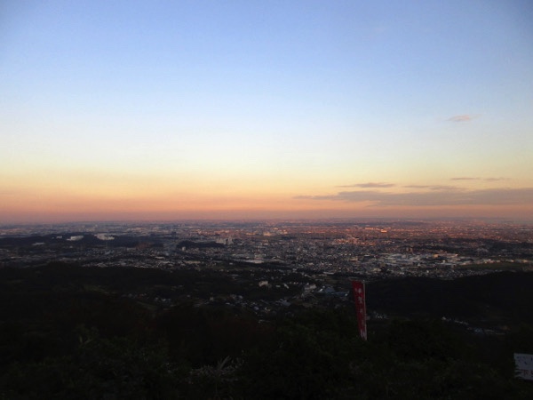 聖峰から見る伊勢原の夕景
