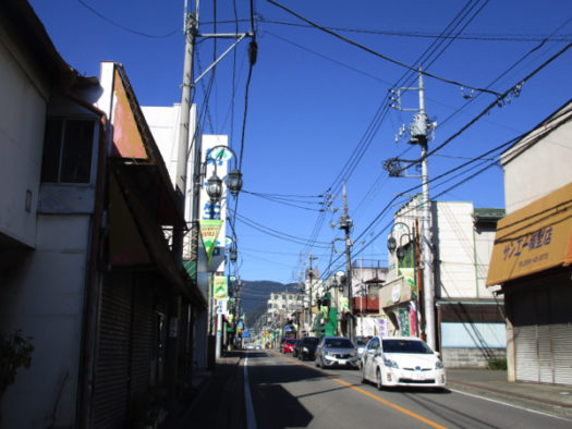 甲州街道の上野原宿に到着。ここから鳥沢宿までは旧甲州街道を行く